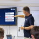 Učitelj Digital School razlaga, kako nastane odgovor umetne inteligence